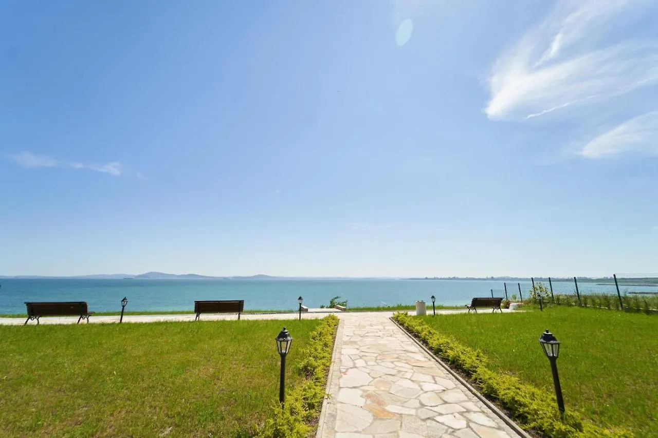 Burgas Beach Resort 2 Apartments 0*,  Bulharsko